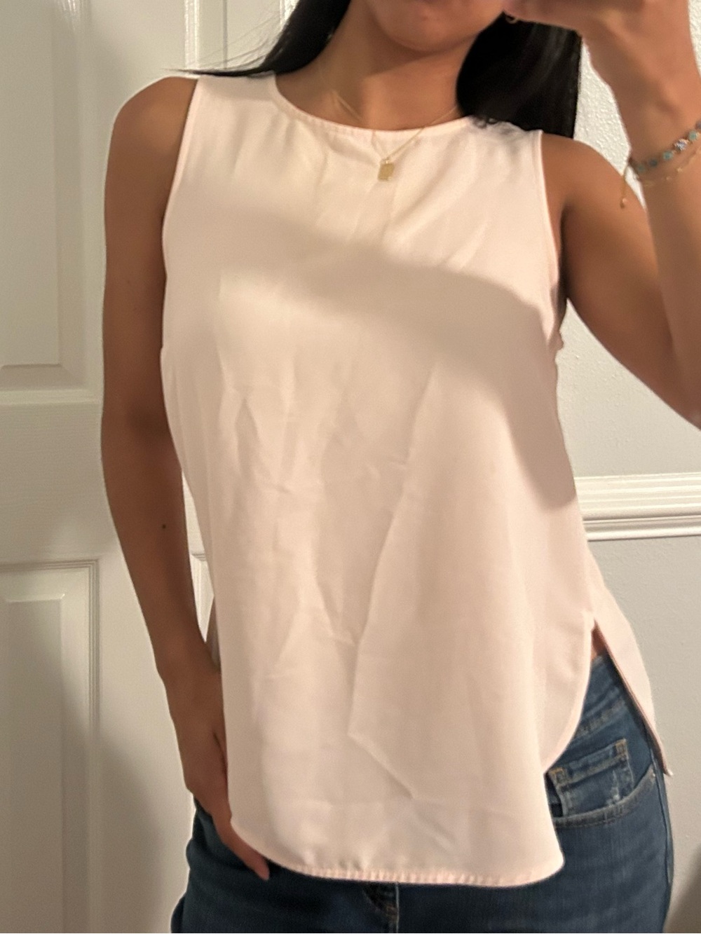 Forever 21 Sleeveless Crewneck Tank Top - Pale Pink